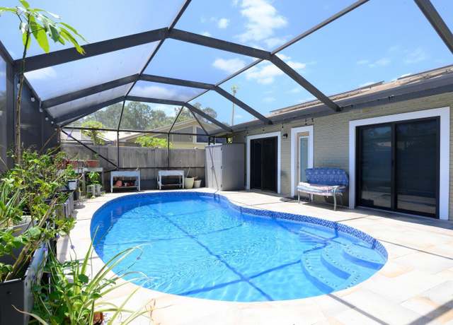 Property at 5424 Eagle Lake Dr, Palm Beach Gardens, FL 33418, 3 beds, 2 baths