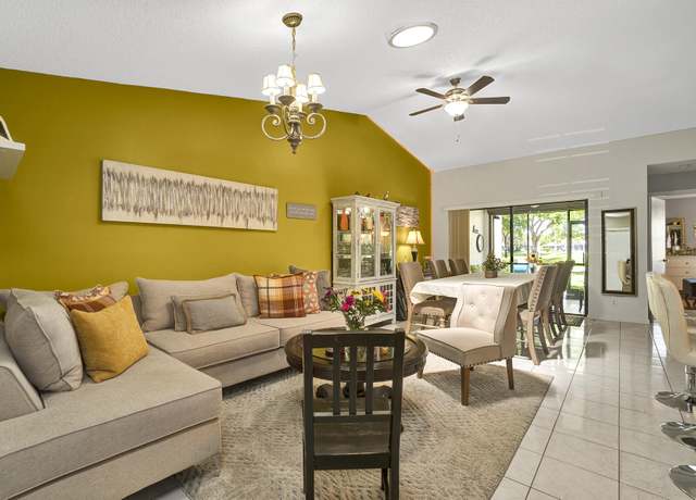 Property at 136 Centennial Ct, Deerfield Beach, FL 33442, 2 beds, 2 baths