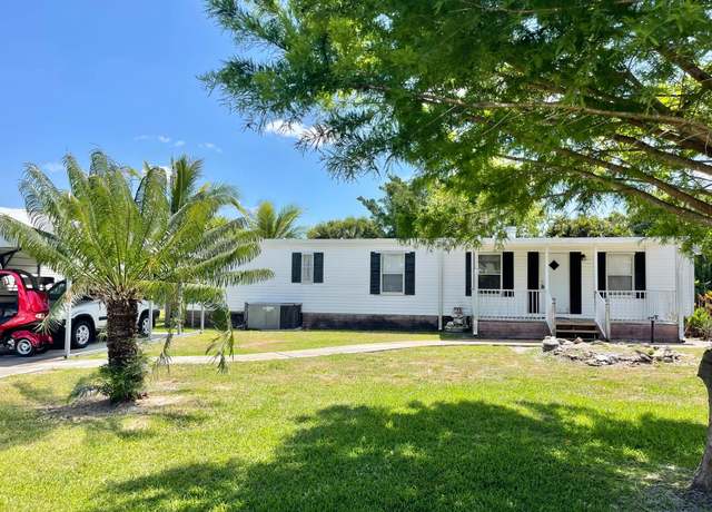 Property at 3020 SE 38th Ave, Okeechobee, FL 34974, 3 beds, 1.5 baths