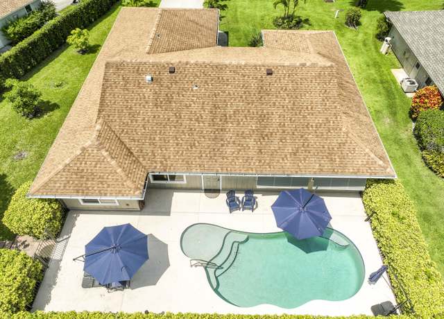 Property at 7955 SE Trenton Ave, Hobe Sound, FL 33455, 3 beds, 2 baths