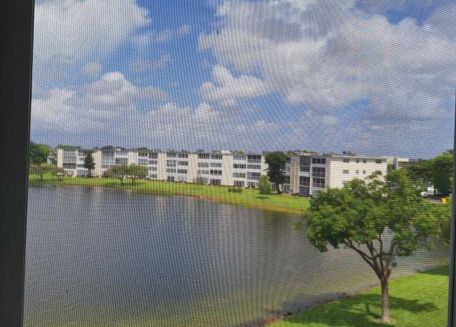 Property at 4087 Cornwall Unit E, Boca Raton, FL 33434, 1 bed, 1.5 baths