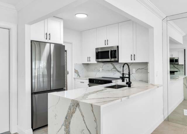 Property at 410 SE 2nd Ave #26, Deerfield Beach, FL 33441, 3 beds, 2 baths