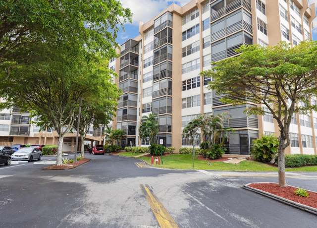 Property at 1100 Saint Charles Pl #703, Pembroke Pines, FL 33026, 2 beds, 2 baths
