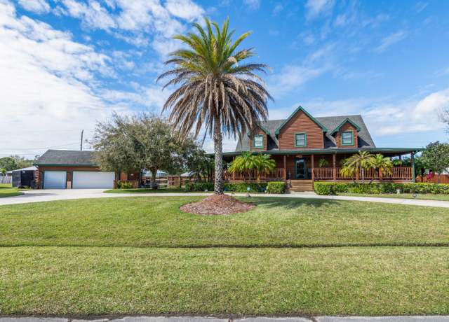 Property at 4550 SW Calloway St, Port Saint Lucie, FL 34953, 3 beds, 4 baths