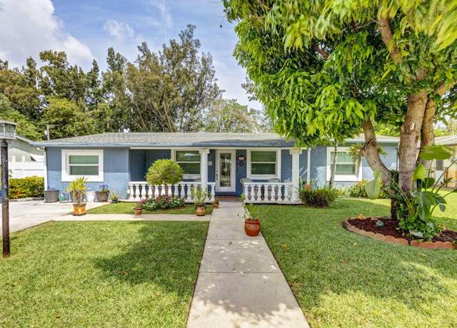 Property at 1770 18th Ave N, Lake Worth Beach, FL 33460, 3 beds, 3 baths