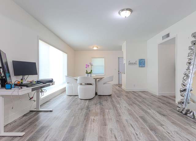 Property at 408 S 9th St, Lantana, FL 33462, 3 beds, 2 baths