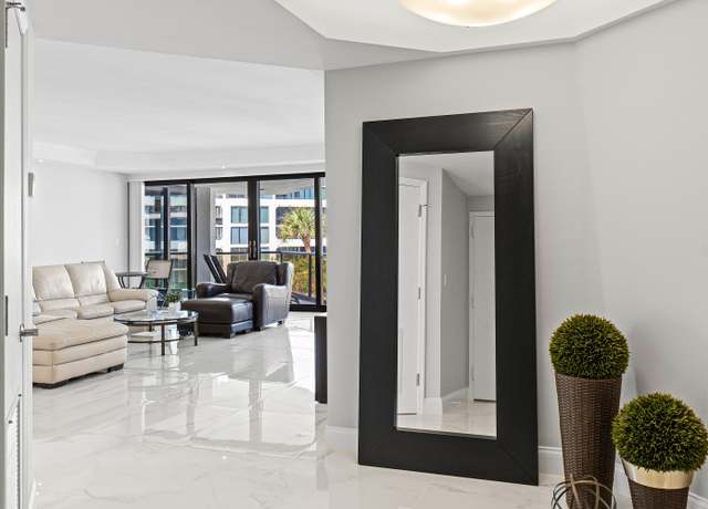 Property at 3120 S Ocean Blvd #2402, Palm Beach, FL 33480, 2 beds, 2.5 baths