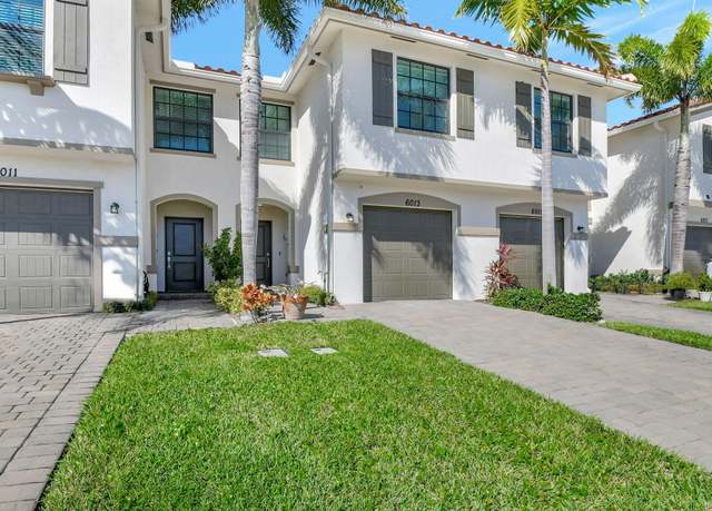 Property at 6013 Woods Edge Cir, Riviera Beach, FL 33410, 3 beds, 2.5 baths