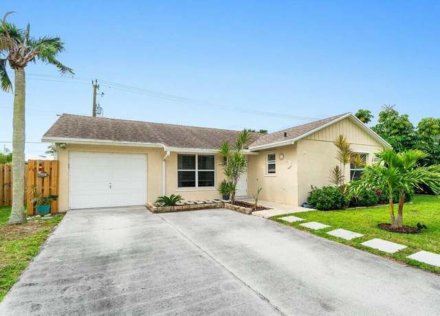 Property at 121 Deerfield Dr, Jupiter, FL 33458, 3 beds, 2 baths