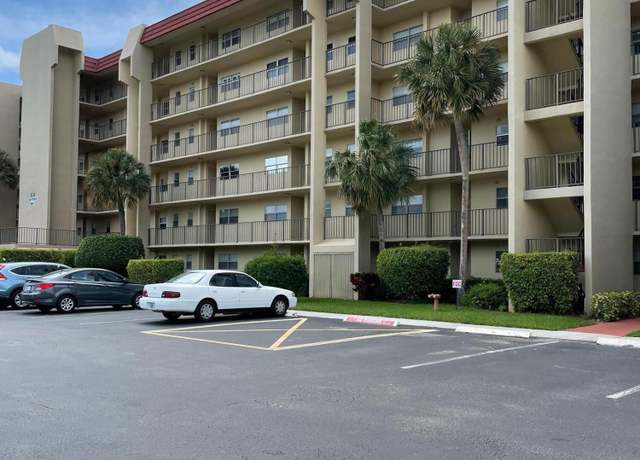Property at 3661 Via Poinciana 214 #214, Lake Worth, FL 33467, 1 bed, 1.5 baths