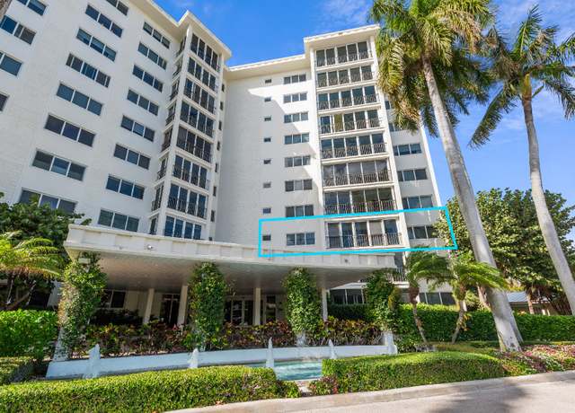 Property at 86 Macfarlane Dr Unit 3g, Delray Beach, FL 33483, 2 beds, 2.5 baths