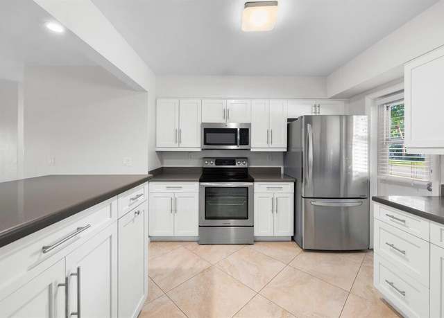 Property at 3801 NE 22nd Ter #2, Lighthouse Point, FL 33064, 2 beds, 1 bath