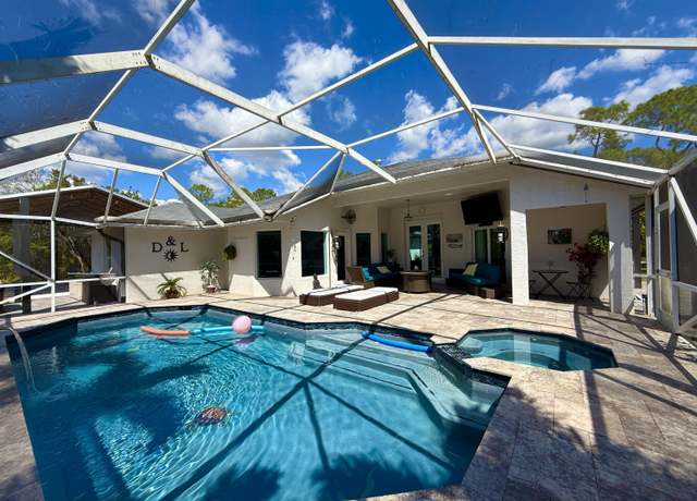 Property at 17566 70th St N, Loxahatchee, FL 33470, 4 beds, 3 baths