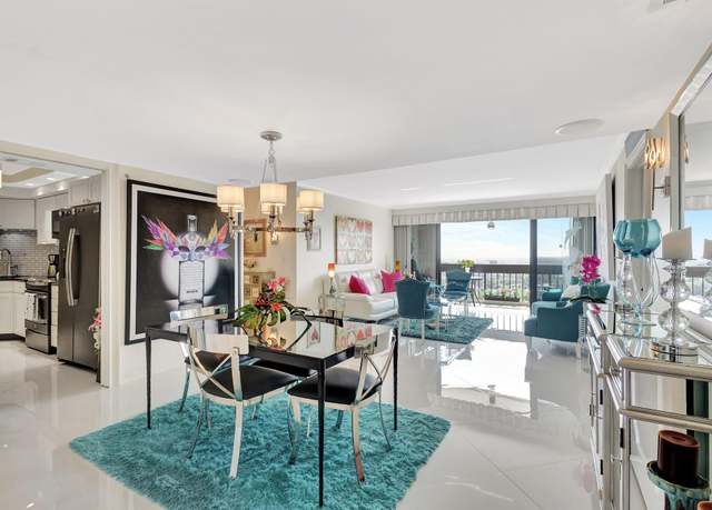 Property at 2000 Presidential Way Ph 5, West Palm Beach, FL 33401, 1 bed, 1.5 baths