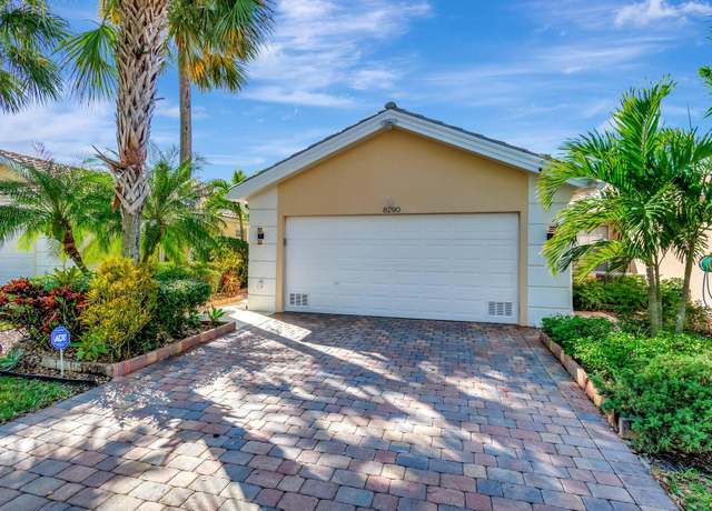 Property at 8290 Saint Johns Ct, Wellington, FL 33414, 2 beds, 2 baths