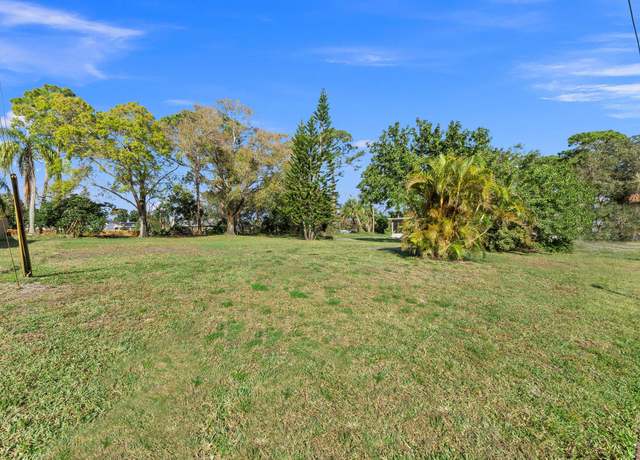 Property at 149 SE Fallon Dr, Port Saint Lucie, FL 34983