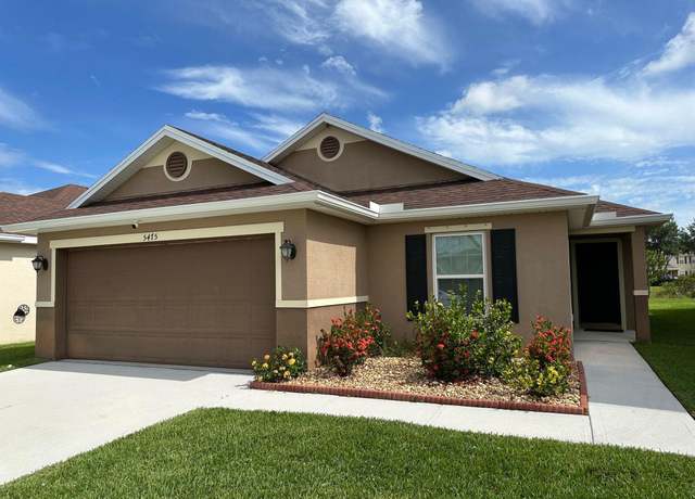Property at 5475 NW Pine Trail Cir, Port Saint Lucie, FL 34983, 3 beds, 2 baths