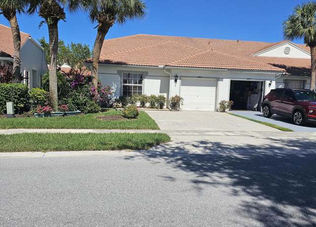 Property at 8575 Logia Cir, Boynton Beach, FL 33472, 3 beds, 2 baths