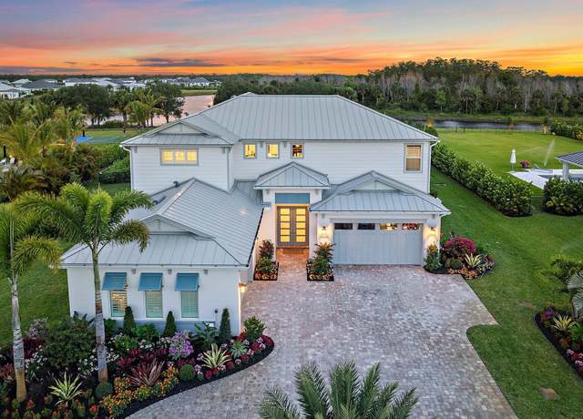Property at 20065 SE Bridgewater Dr, Jupiter, FL 33458, 7 beds, 7.5 baths