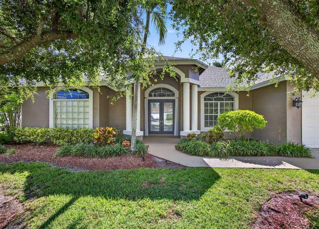 Property at 1500 Firethorn Dr, Wellington, FL 33414, 4 beds, 3 baths