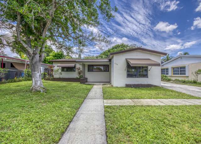 Property at 920 Hansen St, West Palm Beach, FL 33405, 3 beds, 2 baths