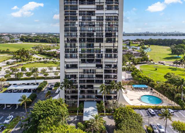 Property at 2400 Presidential Way #903, West Palm Beach, FL 33401, 2 beds, 2 baths