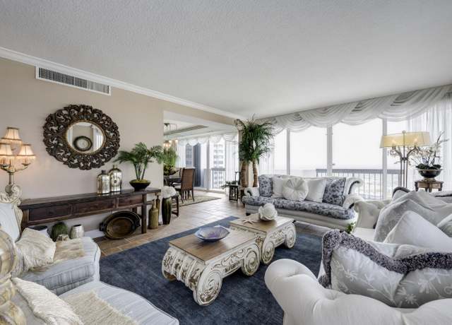 Property at 108 Lakeshore Dr Unit 38-T, North Palm Beach, FL 33408, 3 beds, 2.5 baths