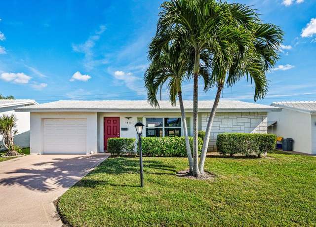 Property at 1312 SW 15th St, Boynton Beach, FL 33426, 2 beds, 2 baths