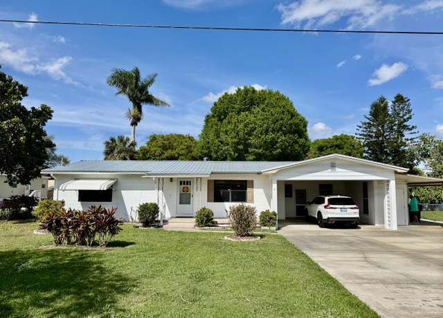 Property at 3013 SE 33rd Ct, Okeechobee, FL 34974, 2 beds, 2 baths