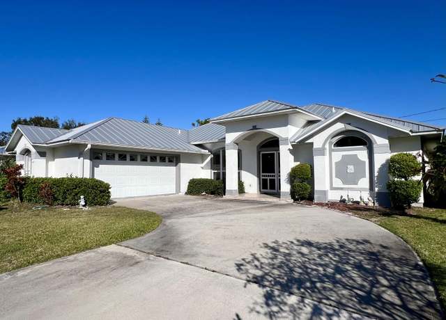 Property at 149 Empire Ter, Sebastian, FL 32958, 3 beds, 2 baths