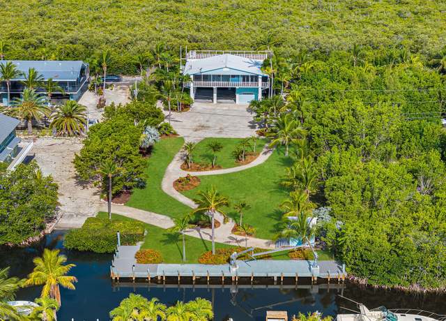 Property at 1514 Shaw Dr, Key Largo, FL 33037, 2 beds, 2 baths