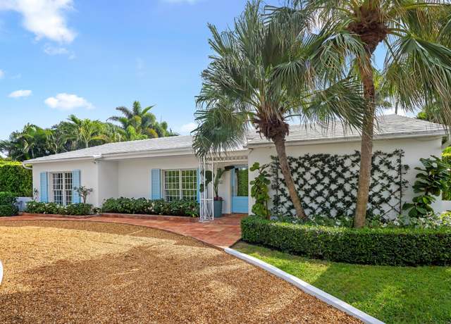 Property at 252 Jamaica Ln, Palm Beach, FL 33480, 4 beds, 2.5 baths