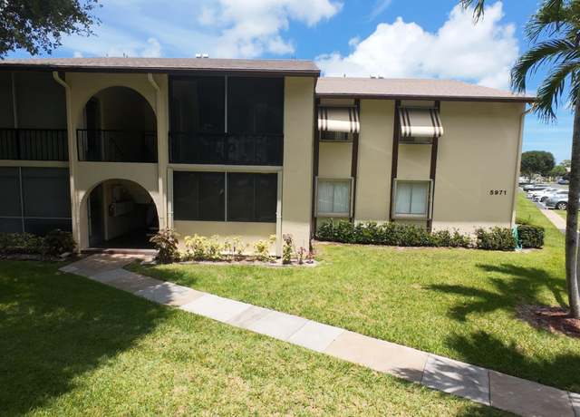 Property at 5971 La Pinata Blvd Unit D1, Greenacres, FL 33463, 2 beds, 1.5 baths