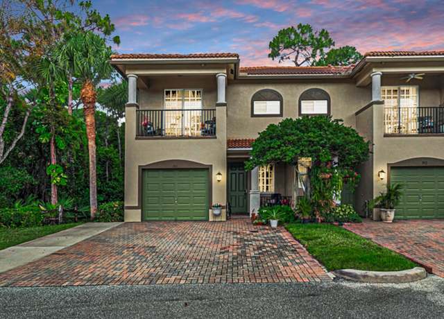 Property at 6268 S Military Trl #101, Lake Worth, FL 33463, 3 beds, 2.5 baths