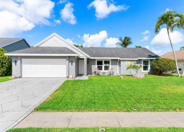 Property at 10701 Katmandu Ct, Boynton Beach, FL 33437, 4 beds, 2 baths