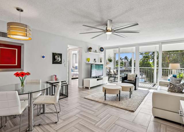 Property at 698 NE Spanish River Blvd #24, Boca Raton, FL 33431, 1 bed, 1 bath