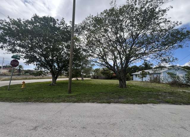 Property at 1102 S Swinton Ave, Delray Beach, FL 33444