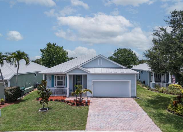 Property at 424 NE Leaping Frog Way, Port Saint Lucie, FL 34983, 3 beds, 2 baths