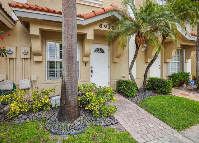 Property at 6936 Stoney Creek Cir, Lake Worth, FL 33467, 2 beds, 2.5 baths