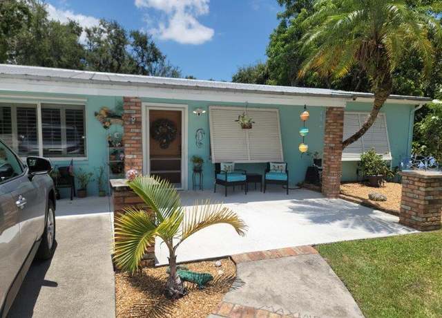 Property at 2690 Rainbow Dr, Fort Pierce, FL 34981, 3 beds, 2 baths