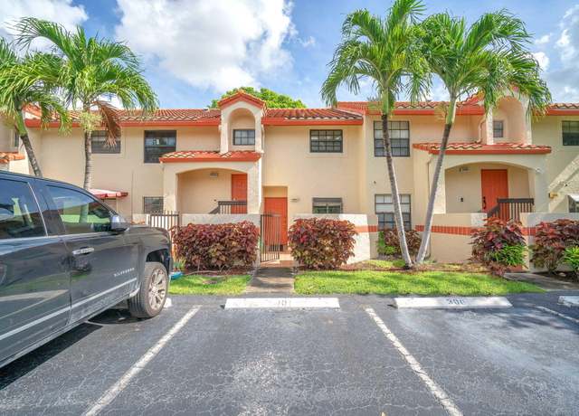 Property at 1403 Congressional Way, Deerfield Beach, FL 33442, 2 beds, 2 baths
