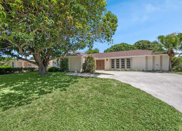 Property at 4371 Flax Ct, Palm Beach Gardens, FL 33410, 3 beds, 2 baths