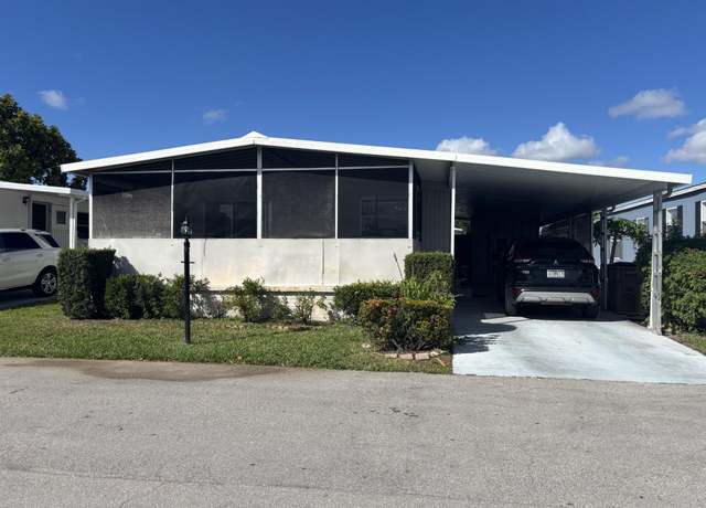 Property at 1813 Kingfisher Dr, Deerfield Beach, FL 33442, 2 beds, 2 baths