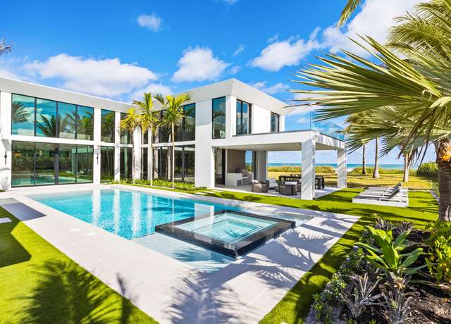 Property at 5 S Beach Rd, Jupiter Island, FL 33455, 5 beds, 5.5 baths