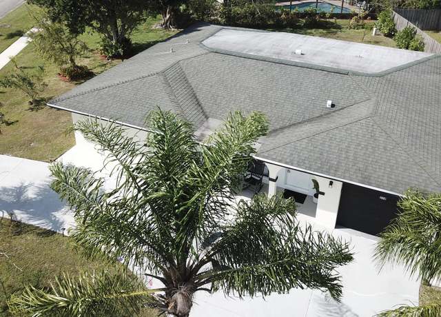 Property at 234 NE Surrey St, Port Saint Lucie, FL 34983, 3 beds, 2 baths