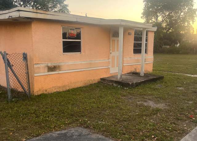 Property at 2522 NW 3rd St, Pompano Beach, FL 33069, 3 beds, 2 baths