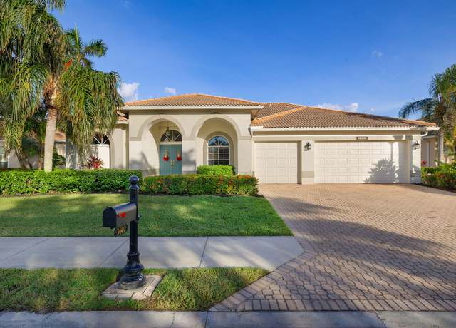 Property at 3602 Cedar Hammock Ct, Naples, FL 34112, 4 beds, 3 baths