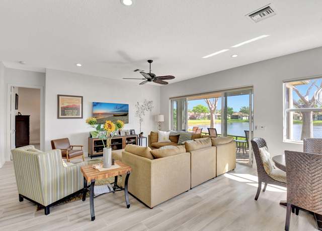 Property at 14780 Quay Ln, Delray Beach, FL 33446, 3 beds, 2 baths