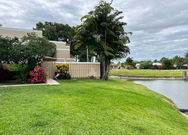 Property at 4175 Village Dr Unit C, Delray Beach, FL 33445, 3 beds, 3 baths