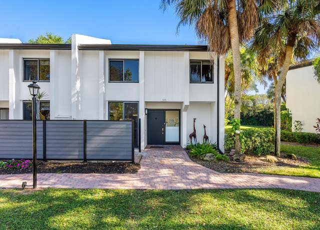 Property at 3505 Bridgewood Dr #3505, Boca Raton, FL 33434, 3 beds, 2.5 baths